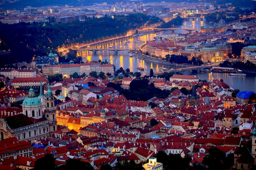 prague by night 689897 1280